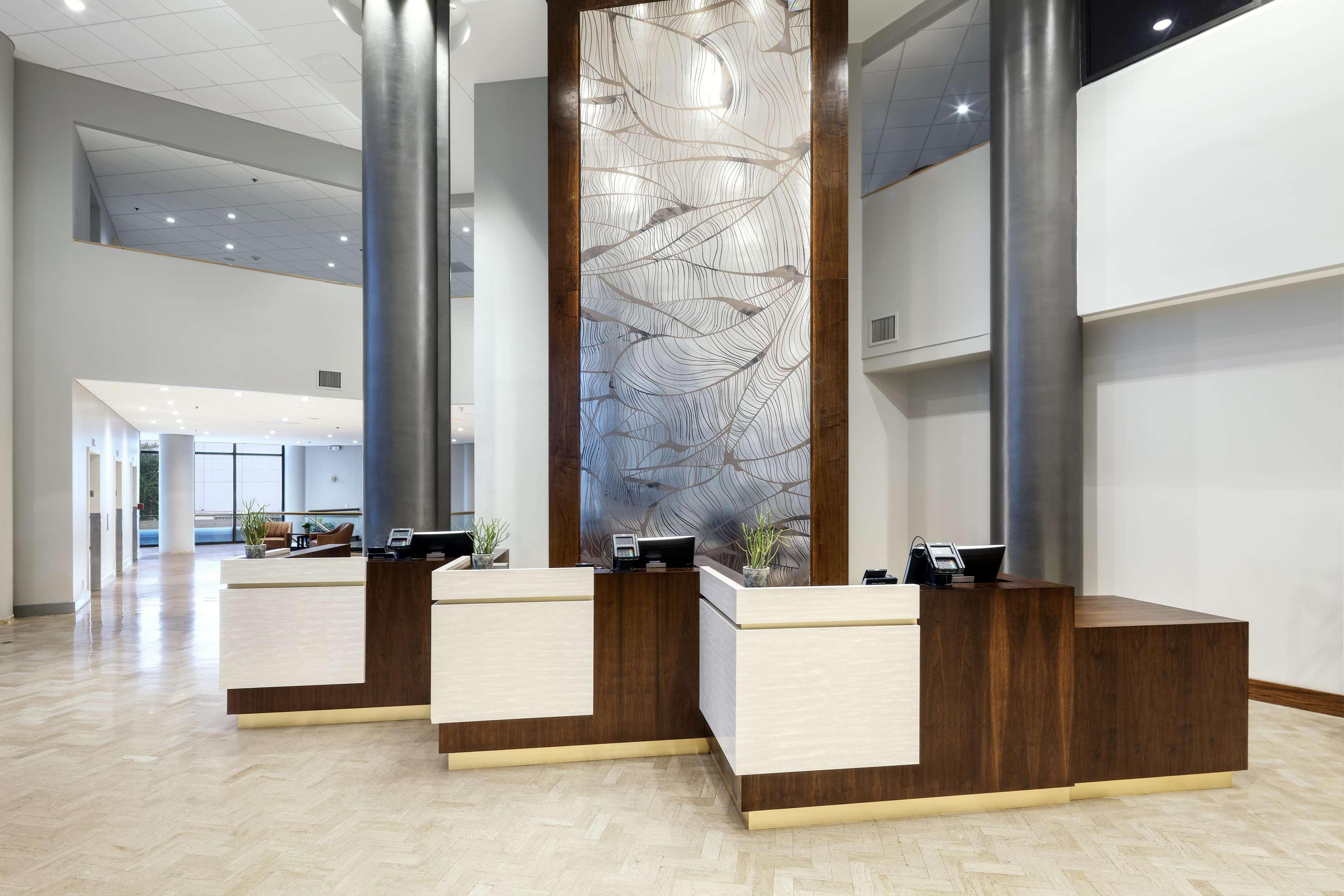 Doubletree By Hilton Dallas Near The Galleria Εξωτερικό φωτογραφία