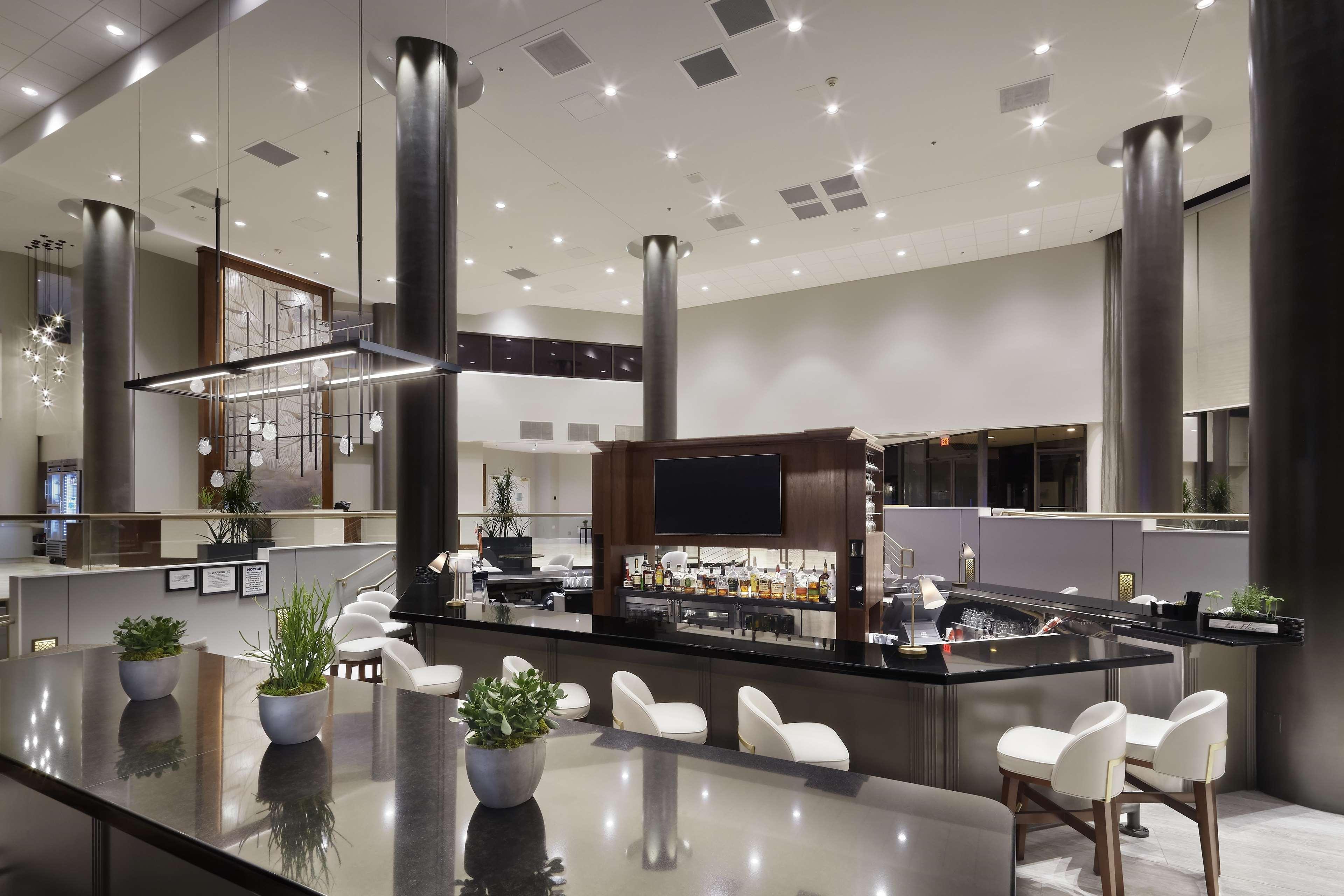 Doubletree By Hilton Dallas Near The Galleria Εξωτερικό φωτογραφία