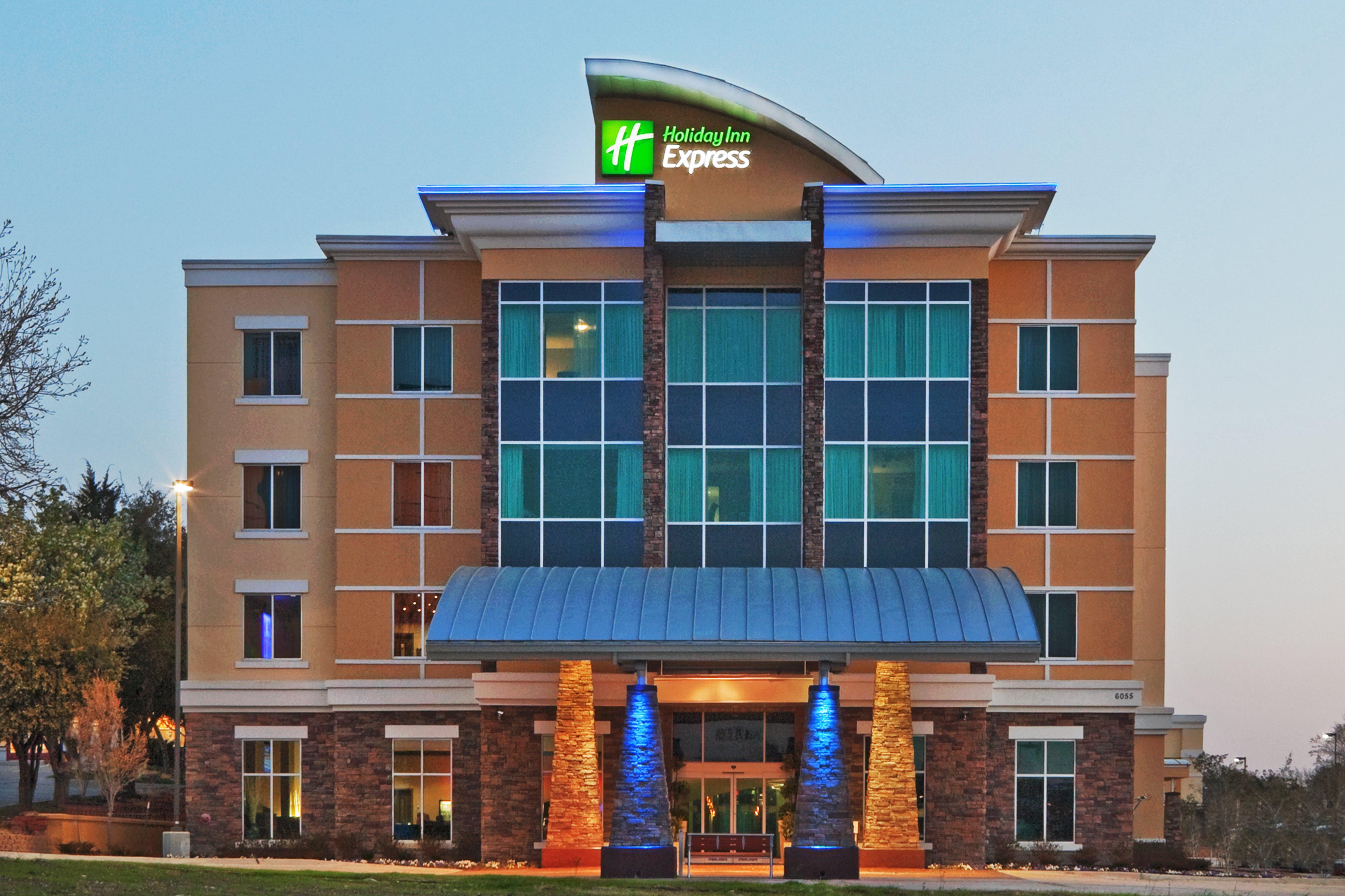 Doubletree By Hilton Dallas Near The Galleria Εξωτερικό φωτογραφία