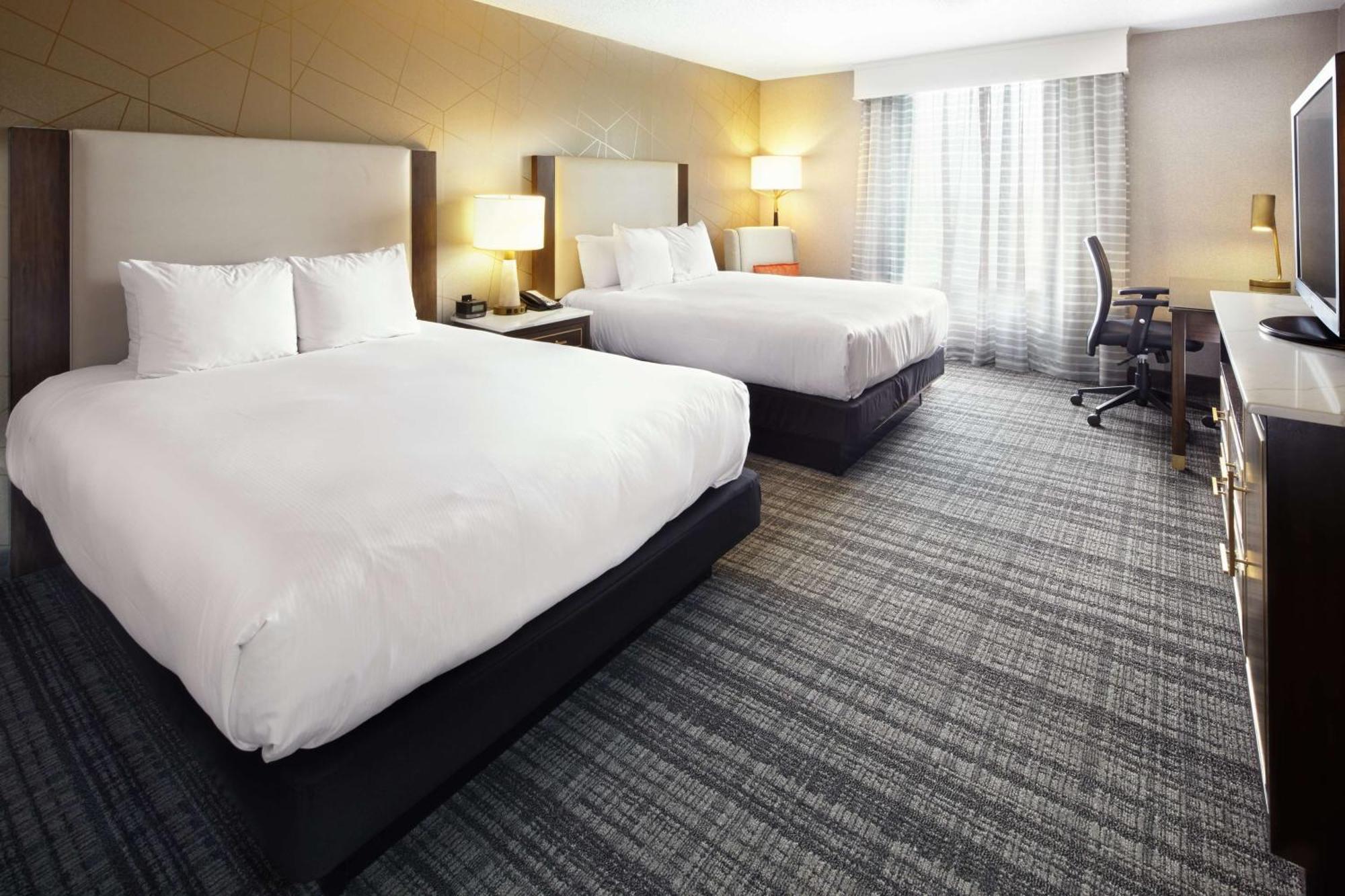 Doubletree By Hilton Dallas Near The Galleria Εξωτερικό φωτογραφία