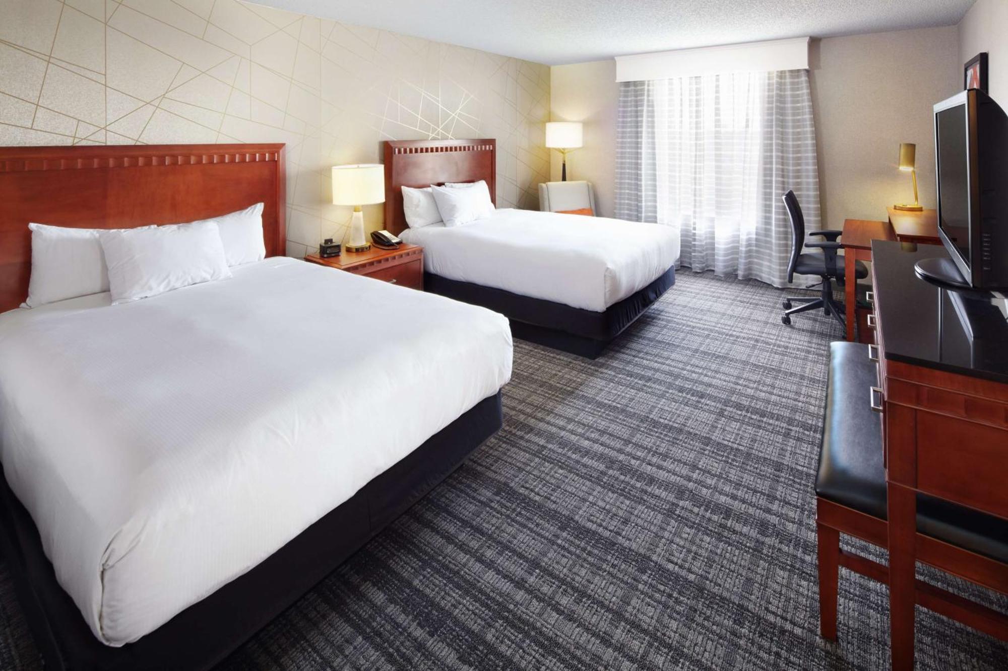 Doubletree By Hilton Dallas Near The Galleria Εξωτερικό φωτογραφία